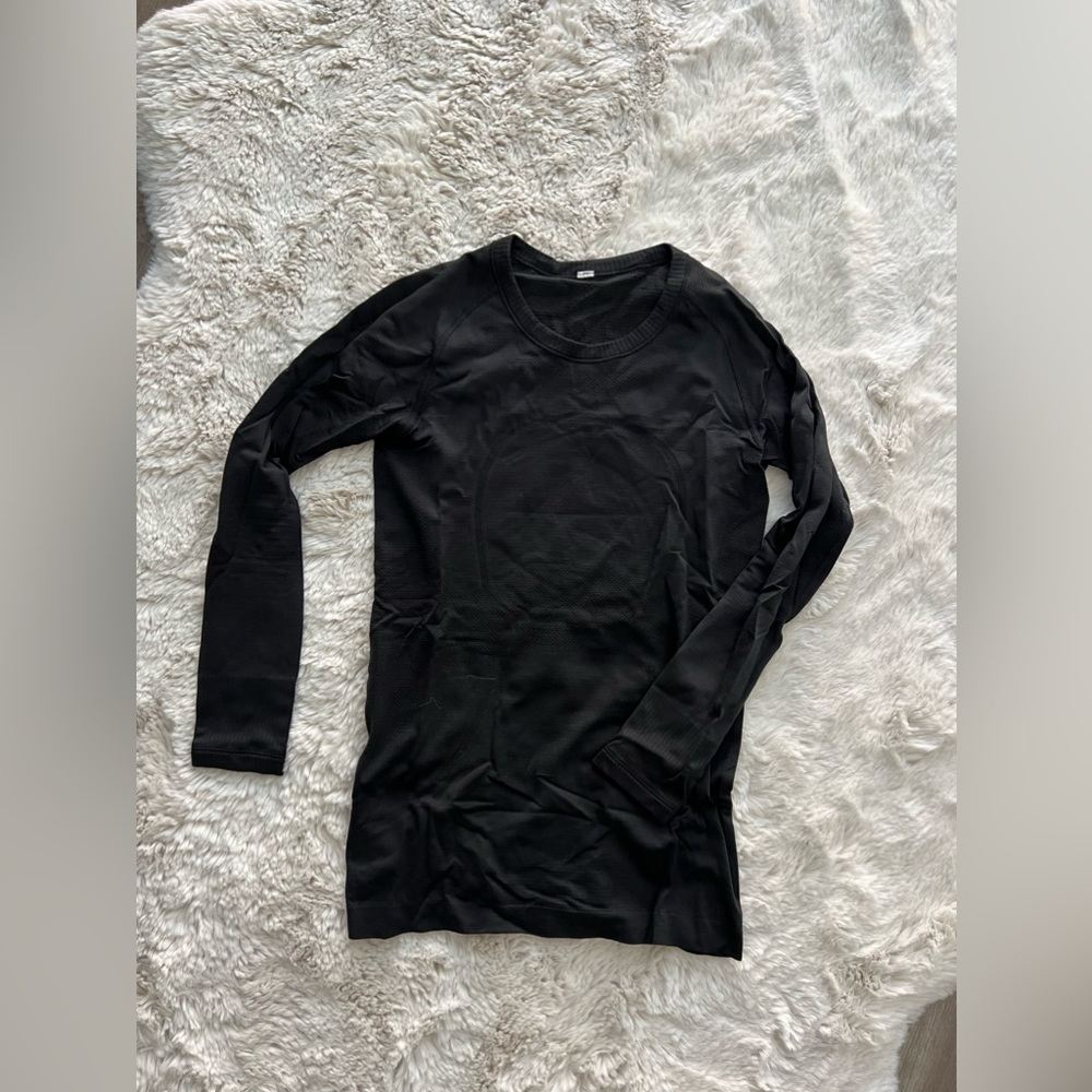 Lululemon | Swiftly Tech Long Sleeve Crew